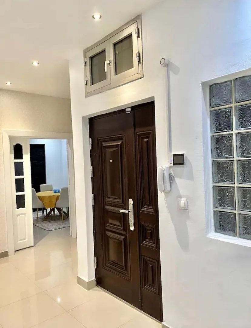 Security Appartment Mermoz Dakar 0*,  Senegal